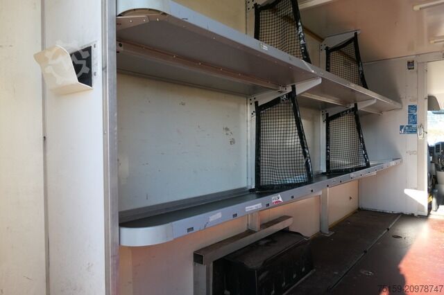 Transporter mit Koffer mercedes-benz SPRINTER 310 CDI MAXI EURO-5 KOFFER REGALE KAMERA DURCHGANG