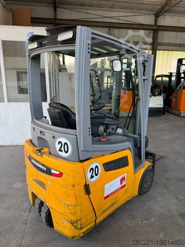 Električni – 3 kolesa Jungheinrich EFG 215