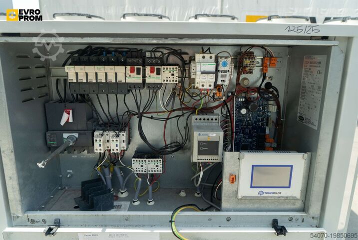 Šaldytuvas Used Aircooled chiller CARRIER 30RBSY060B0021 PE 58 KW. 2016 yom