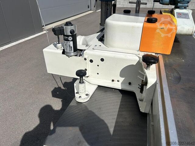  SCM T130N