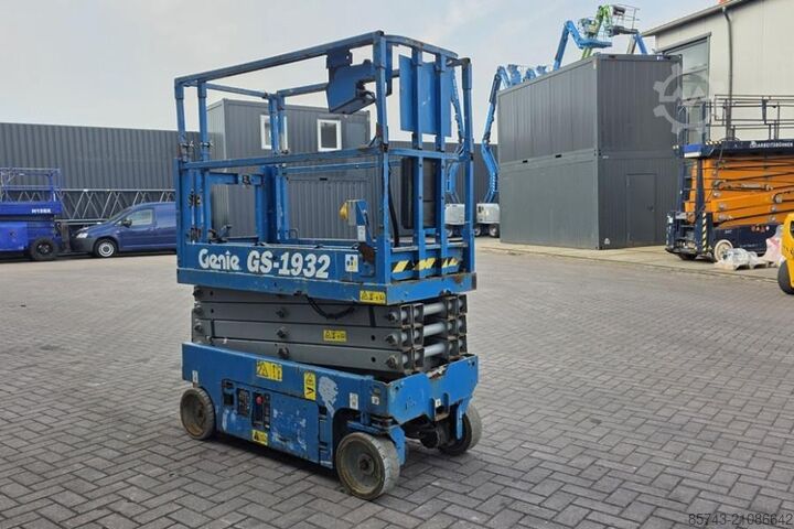 Elevador de tijera Genie GS1932 Electric, Working Height 7.8 m, 227kg Capac