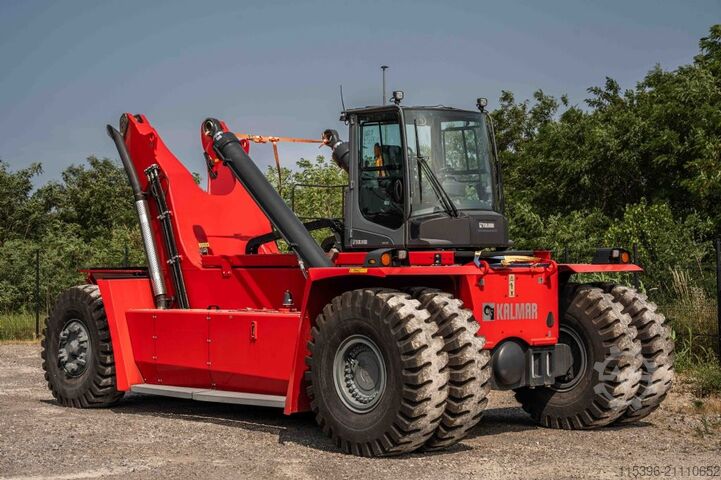 Zakladač plných kontajnerov Kalmar DRG450-60S5