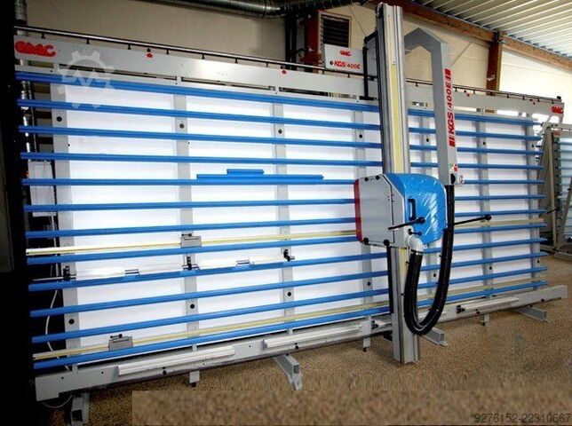 Sierra de panel vertical GMC KGS 400 eV