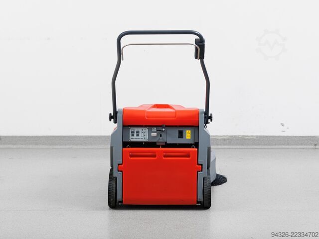 Hako Hamster 500 E UUED AKUD Hako Hamster 500 E - NEW BATTERIES - 2400m²/h