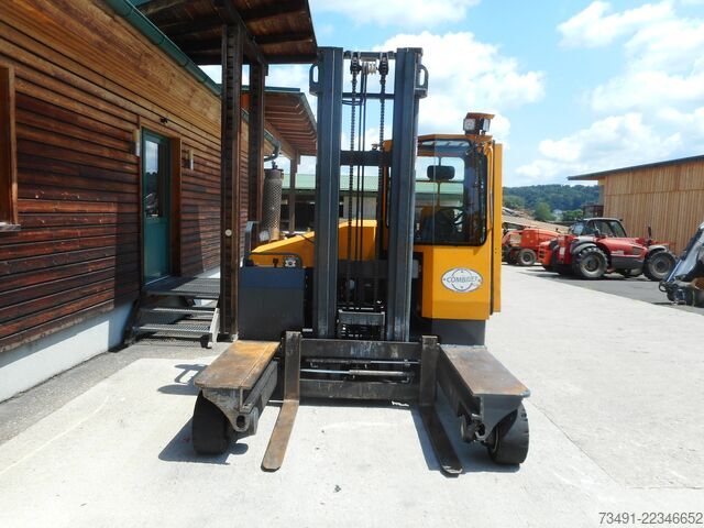 Carrello elevatore a 4 direzioni Combilift C4500