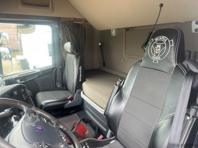 Żuraw samochodowy SCANIA R500 V8 Baustoff Fassi 235 Funk Falt Lenk Leder