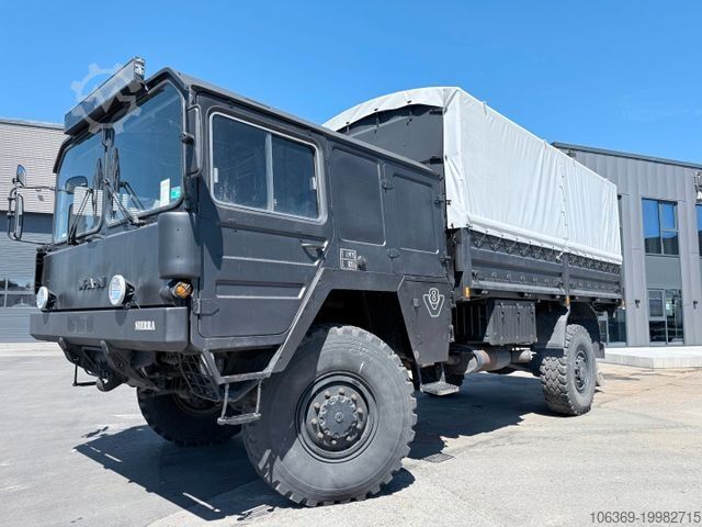 Speciale doeleinden vrachtwagen MAN 5 To KAT MIL 4x4