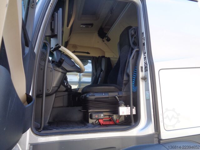 Kiper kamion MERCEDES-BENZ Actros 2648 6x2 3-S-Kipper Lift + Lenk Retarder