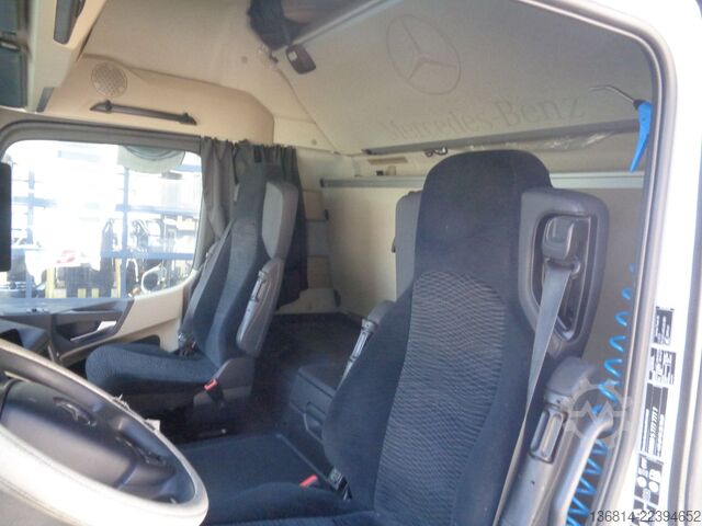 Kiper kamion MERCEDES-BENZ Actros 2648 6x2 3-S-Kipper Lift + Lenk Retarder