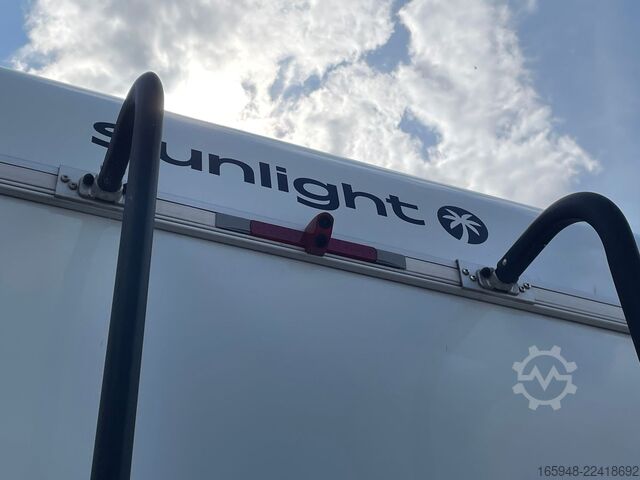 Autocaravana semi-integrada SUNLIGHT T 67 S ADVENTURE EDITION