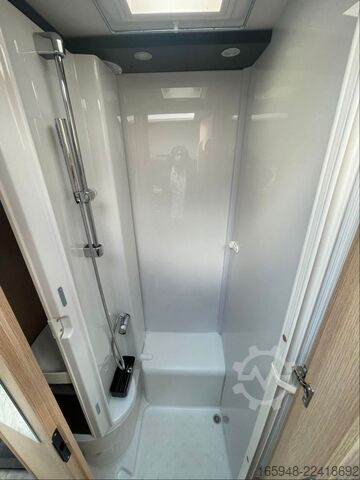 Autocaravana semi-integrada SUNLIGHT T 67 S ADVENTURE EDITION