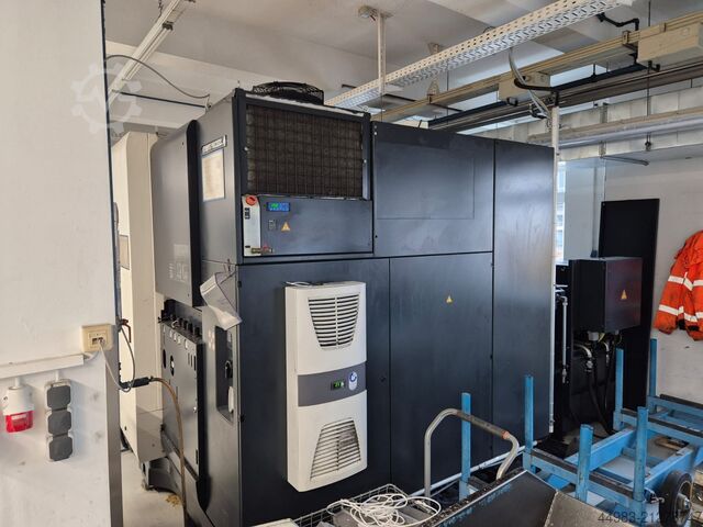 üniversal işleme merkezi DECKEL MAHO DMU 40 eVo linear