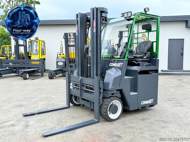 četvorosmerni viljuškar Combilift CBE4000 ELECTRIC TRIPLEM 5500 POSITIONER