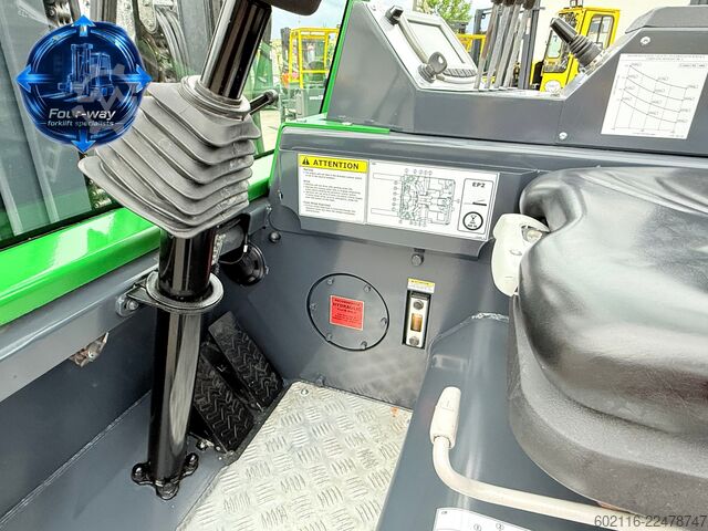 četvorosmerni viljuškar Combilift CBE4000 ELECTRIC TRIPLEM 5500 POSITIONER