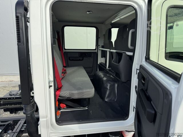Muu ISUZU M30 M DOKA 7-Sitzer  5.2 l 190 PS Radst. 4.475
