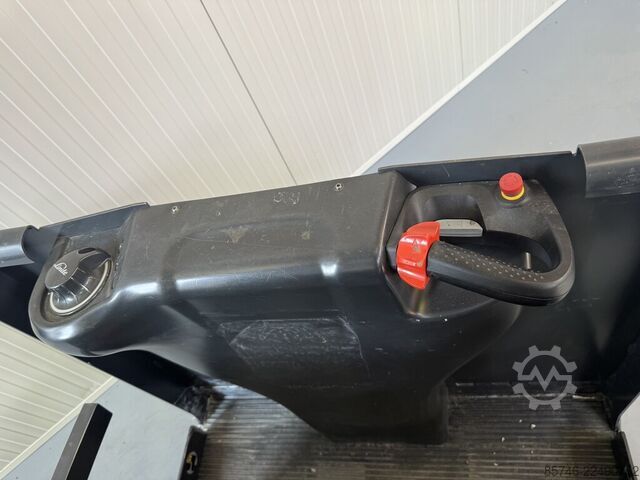 V 10 / * DEMO !! DOBBELT styring !! LINDE V 10 /  * DEMO !! DOUBLE steering !!