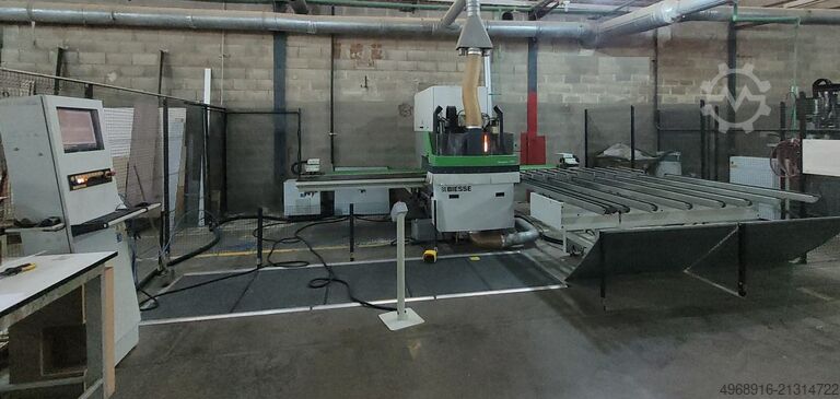 Centro de mecanizado de paso continuo BIESSE SKIPPER 100 NC