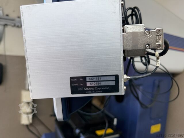Profile projector Mitutoyo PJ-A 3000