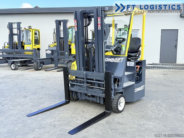 Forklift empat arah Combilift CB2500 GAS TRIPLEX 4900 FORK POSITIONER