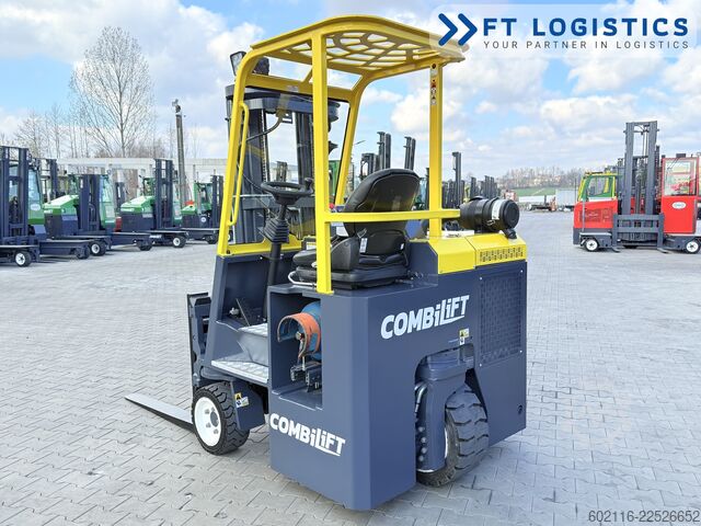 Forklift empat arah Combilift CB2500 GAS TRIPLEX 4900 FORK POSITIONER