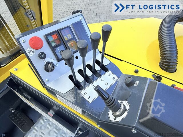 Forklift empat arah Combilift CB2500 GAS TRIPLEX 4900 FORK POSITIONER
