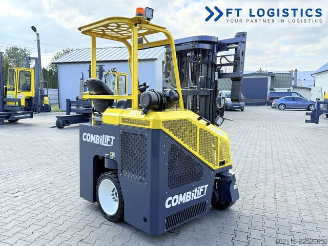 Forklift empat arah Combilift CB2500 GAS TRIPLEX 4900 FORK POSITIONER