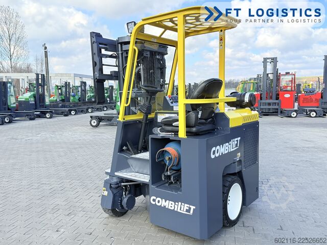 Forklift empat arah Combilift CB2500 GAS TRIPLEX 4900 FORK POSITIONER
