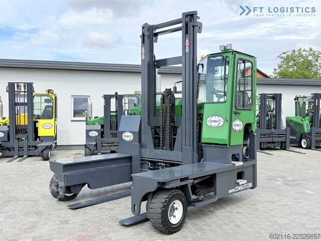 Forklift empat arah Combilift C8000 / GAS / DUPLEXX 4700 / FREE LIFT