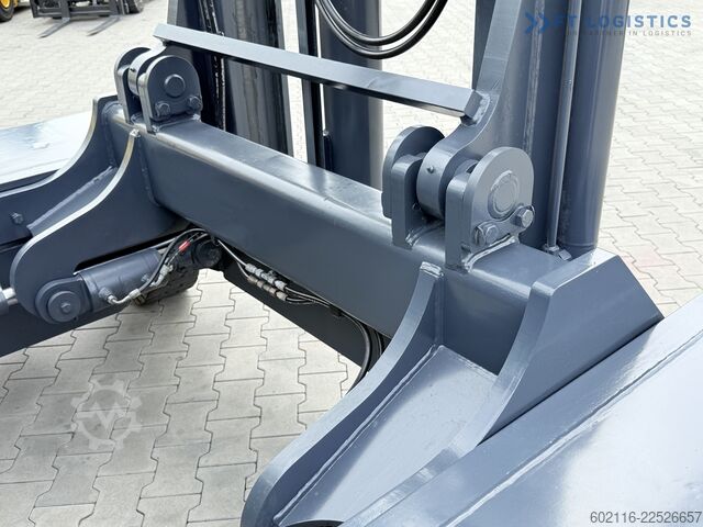 чотири-напрямний навантажувач Combilift C8000 / GAS / DUPLEXX 4700 / FREE LIFT