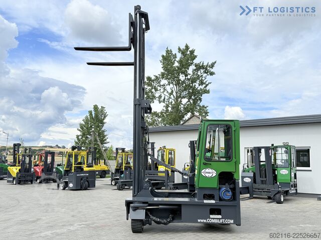 чотири-напрямний навантажувач Combilift C8000 / GAS / DUPLEXX 4700 / FREE LIFT