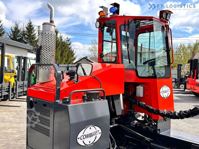 Chariot élévateur à 4 voies Combilift C4000 / GAS / TRIPLEX / 9300MM /LIKE NEW