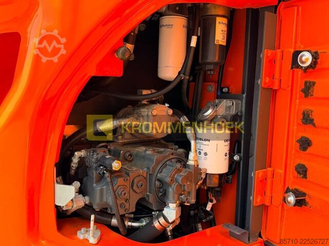 Roomikekskavaator Doosan DX 140 LCR-5