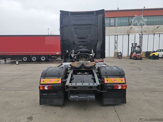 Standard SZM MERCEDES-BENZ ACTROS 1845  * MOTORSCHADEN * KLIMA *