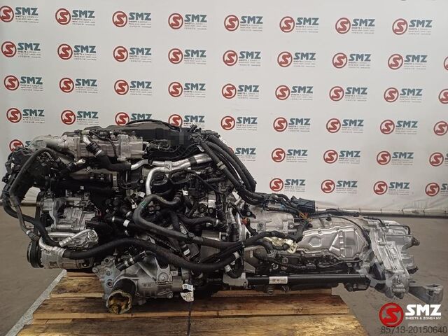 モーター BMW Occ motor + versnellingsbak BMW B57D30B Xdrive
