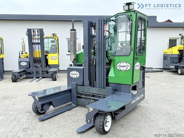 Forklift empat arah Combilift C3000 DIESEL TRIPLEX 4900 POSITIONER
