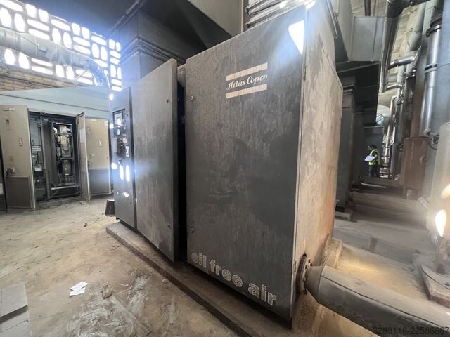 Máy nén khí trục vít ATLAS COPCO ZE1 160X