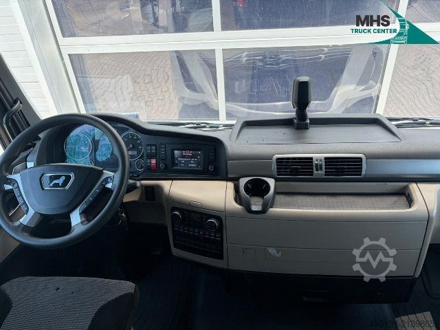 Unit traktor standar MAN TGX 18.460 4X2 BLS