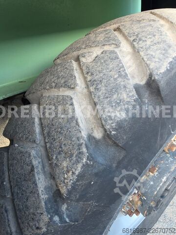 टावर क्रेन TEREX KOEHRING LTR110