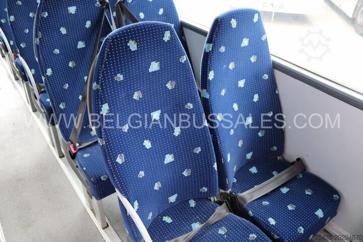 Minibus Mercedes VARIO O 813 DE