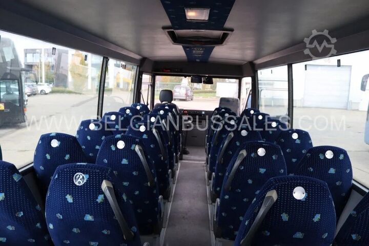 Minibus Mercedes VARIO O 813 DE