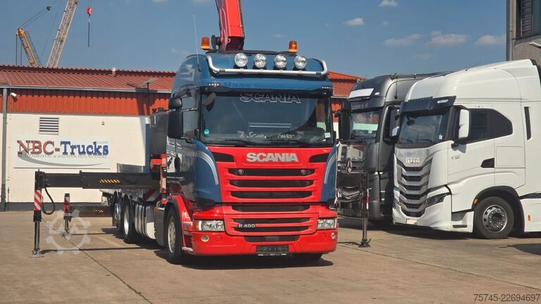 Camión de plataforma SCANIA R 490 * RETARDER * FASSI 14 M * LENK/LIFTACHSE *