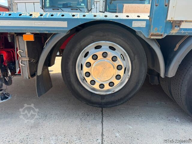 Camión de plataforma SCANIA R 490 * RETARDER * FASSI 14 M * LENK/LIFTACHSE *