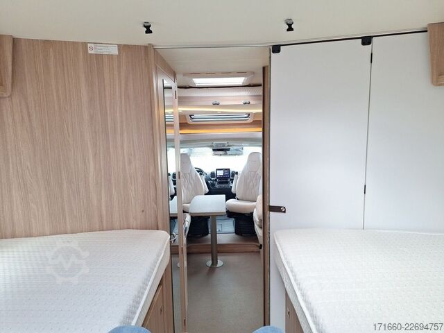 세미 인티그레이티드 캠퍼 BÜRSTNER Limited T 727 G