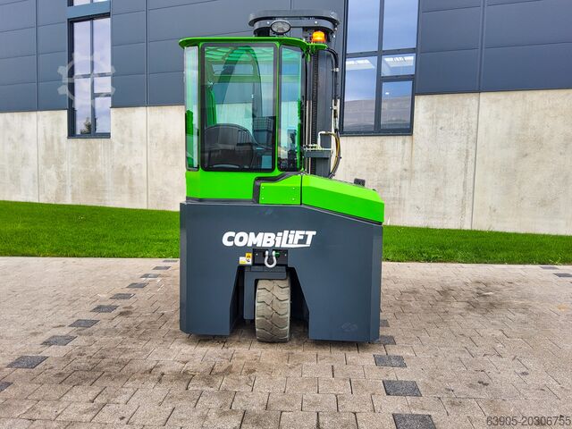 Stivuitor cu 4 căi Combilift CBE 3000