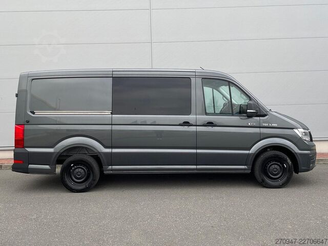 パネルバン MAN TGE 3.180 L3H2 MIXTO 4x4 AUTOM ACC STANDH SITZH