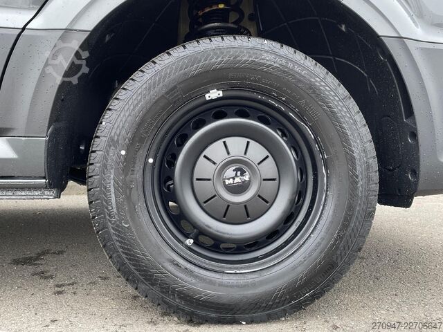 パネルバン MAN TGE 3.180 L3H2 MIXTO 4x4 AUTOM ACC STANDH SITZH