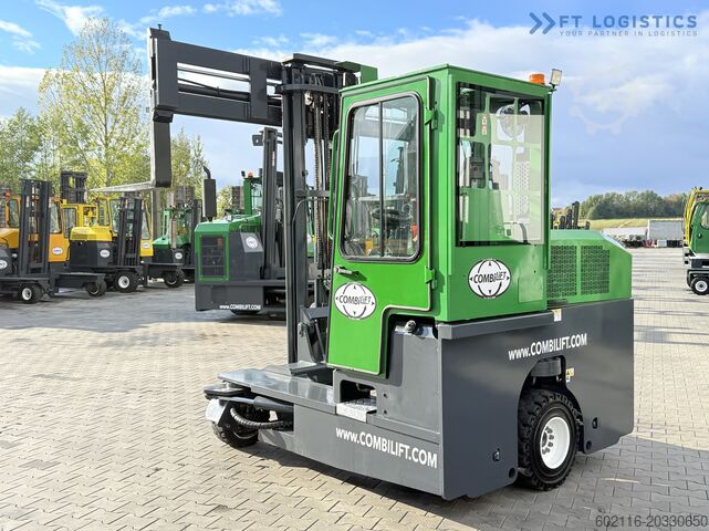 Empilhadeira de quatro direções Combilift C3000 DIESEL DUPLEX WIDE-POSITIONER