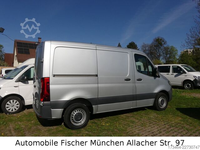 Skåpbil MERCEDES-BENZ Sprinter 314  Kasten*LED*SHZ*Bott*