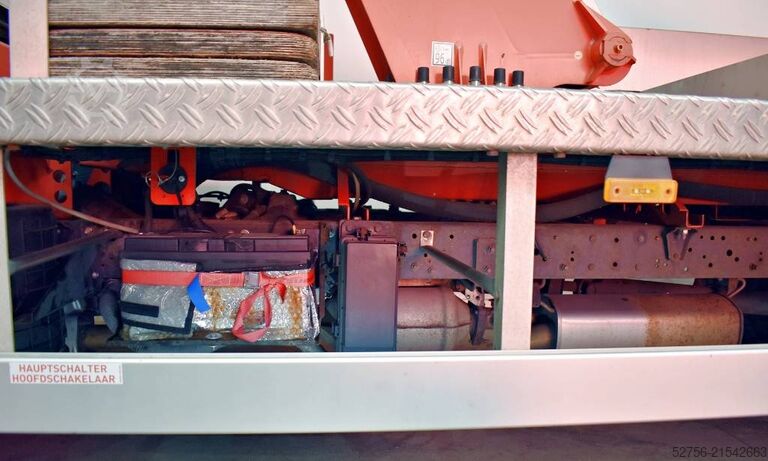 Knúinn vinnupallur á vörubíl Multitel 160ALU