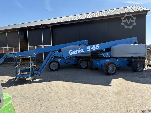 Genie S65 teleskóplyftari, framleiðsluár: 2013 GENIE S65